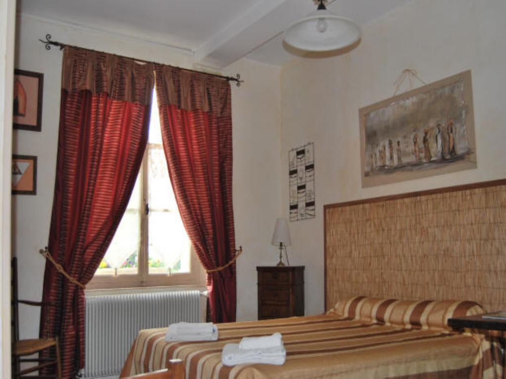 Bed and Breakfast Chez Francine Et Xavier Froissy  Zimmer foto